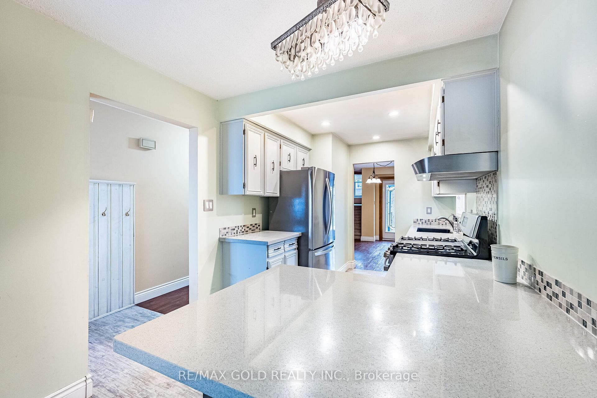 41 Simmons Boulevard - Detached photo 12 of 37 in Brampton, Ontario