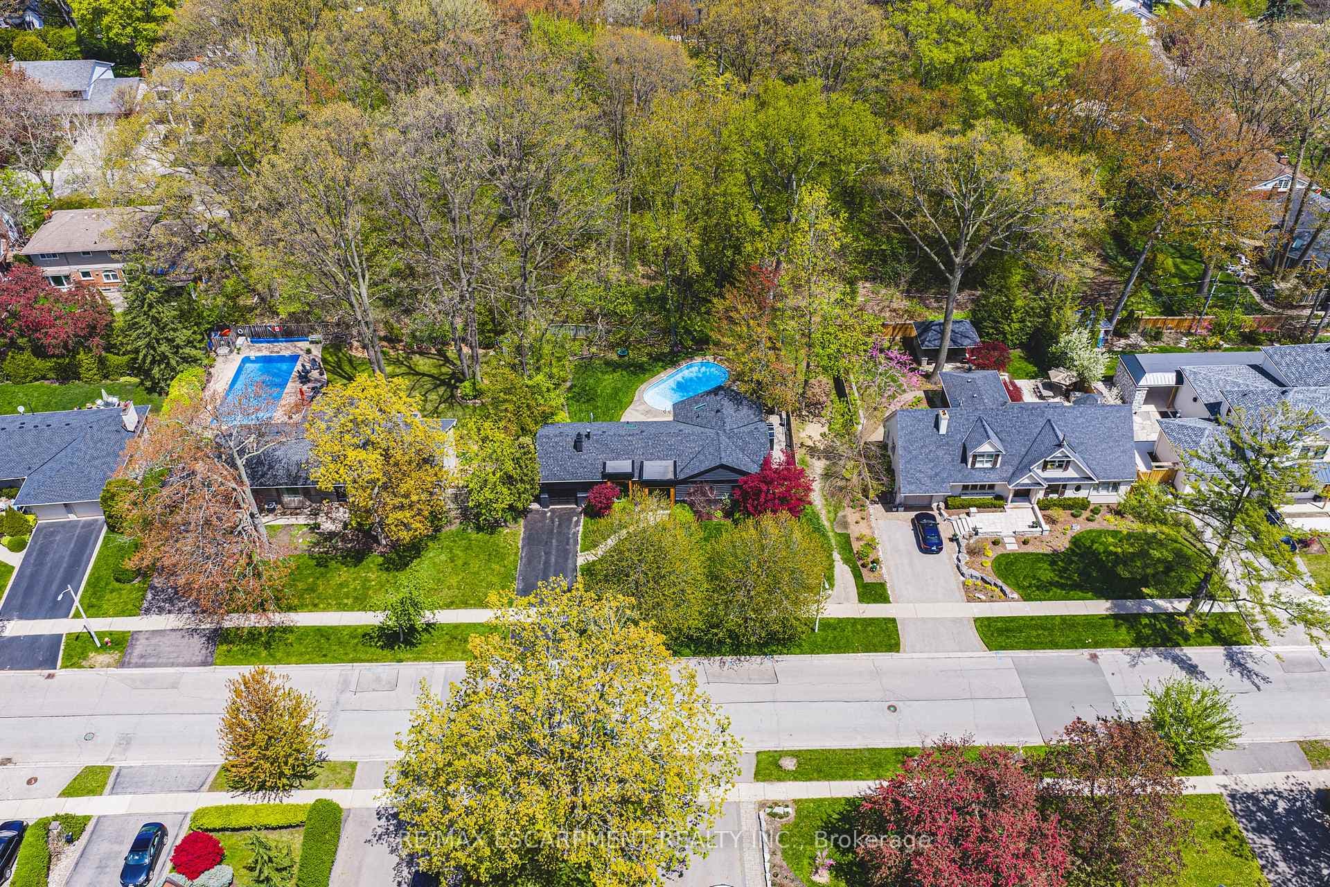 327 Goodram Drive - Detached photo 48 of 50 in Burlington, Ontario