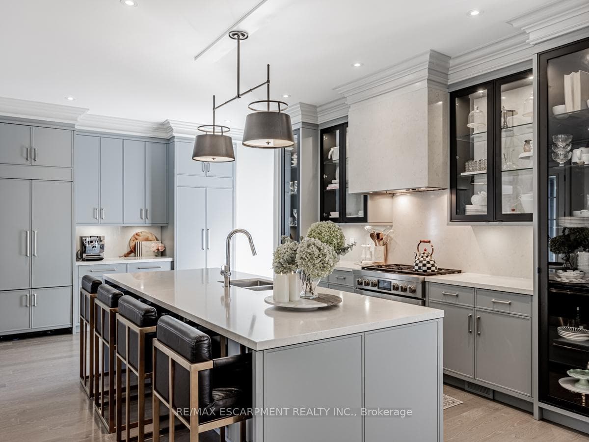 393 Maple Grove Drive - New Construction photo 16 of 49 in Oakville, Ontario