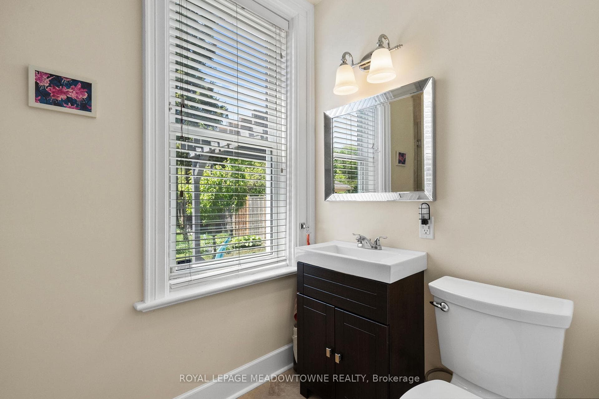 272 Pine Street - Detached photo 14 of 32 in Milton, Ontario