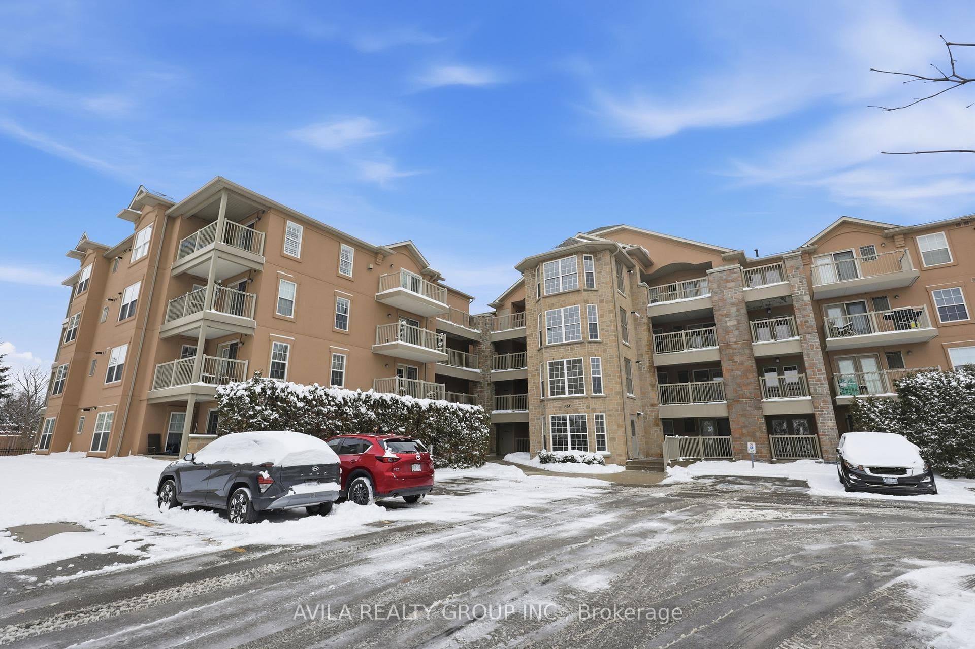 1460 Bishops Gate Unit 203 - home for sale in Oakville, Ontario
