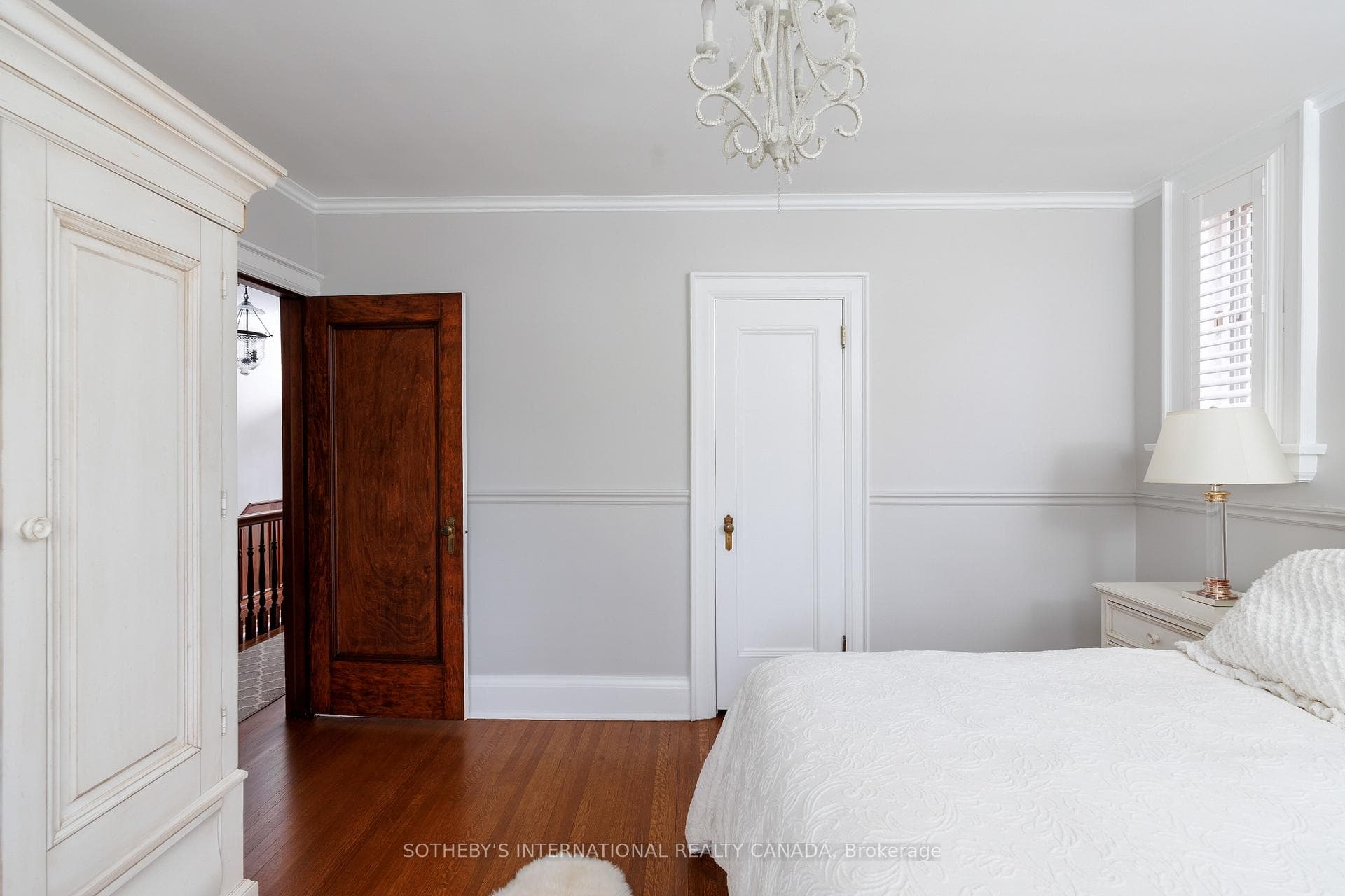 70 King Georges Road - Detached photo 27 of 50 in Etobicoke (Islington / Rexdale), Ontario