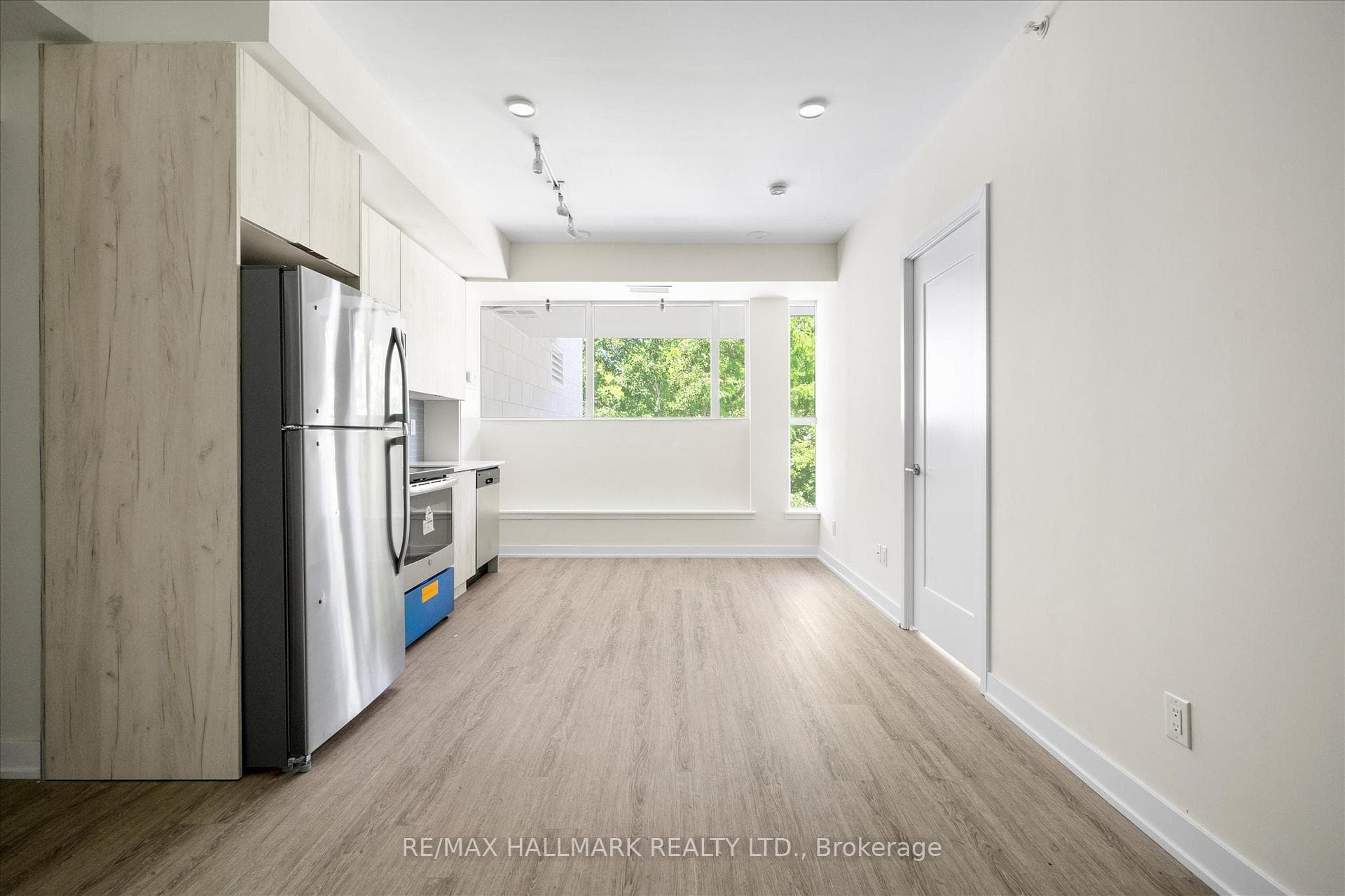 1350 Kingston Road Unit 117 - Condo photo 11 of 28 in Birch Cliff / Cliffside, Ontario
