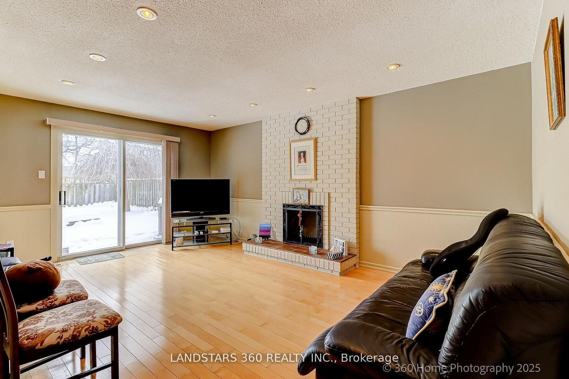 31 Whitehorn Crescent - Detached photo 11 of 29 in Hillcrest Village / Bayview Village, Ontario