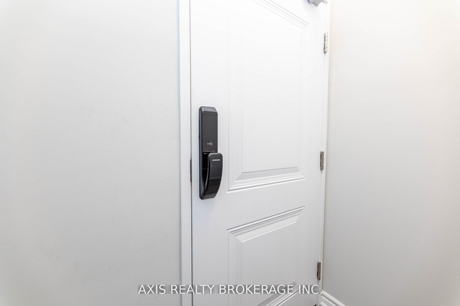 349 Wheat Boom Drive Unit 324 - Condo photo 5 of 27 in Oakville, Ontario
