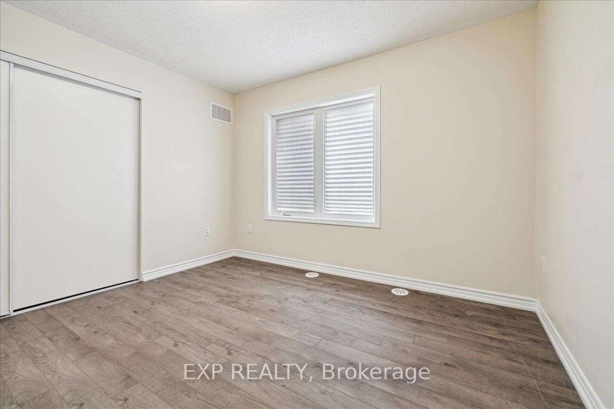 107 Lemieux Court - Townhouse photo 23 of 36 in Milton, Ontario