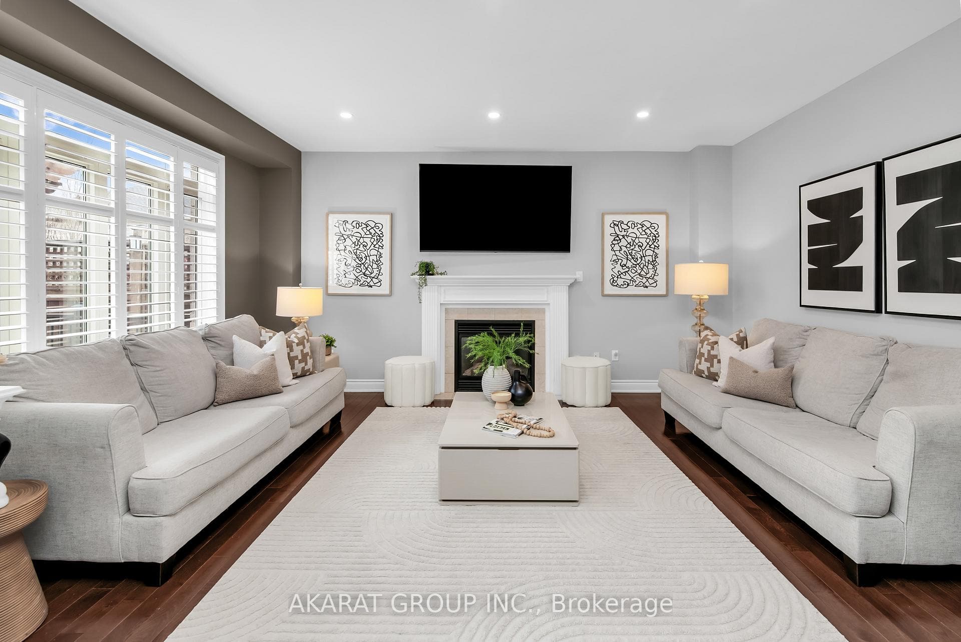 2376 Brockberry Crescent - Detached photo 16 of 50 in Oakville, Ontario