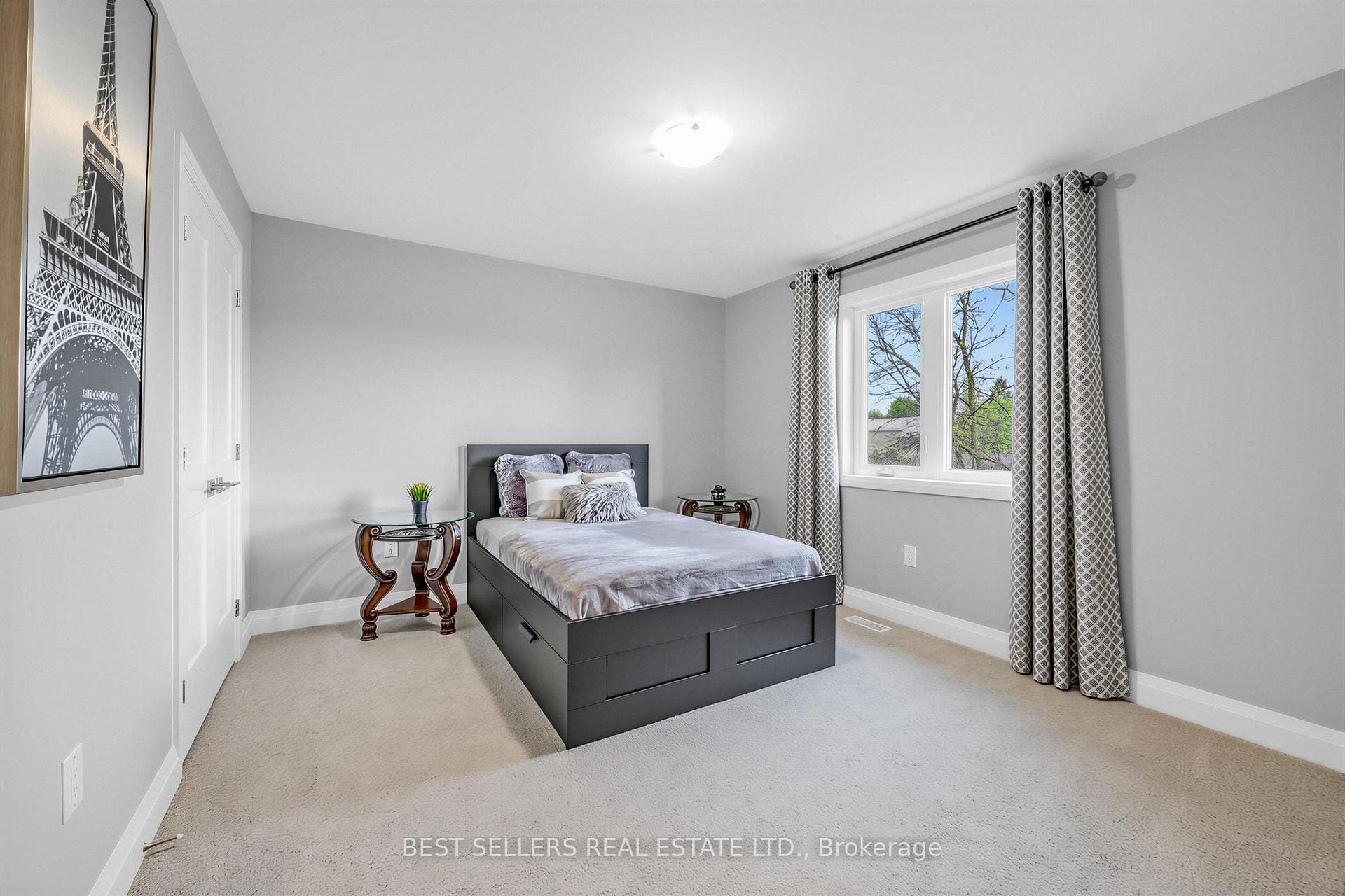 395 Klein Circle - Detached photo 24 of 38 in Hamilton, Ontario