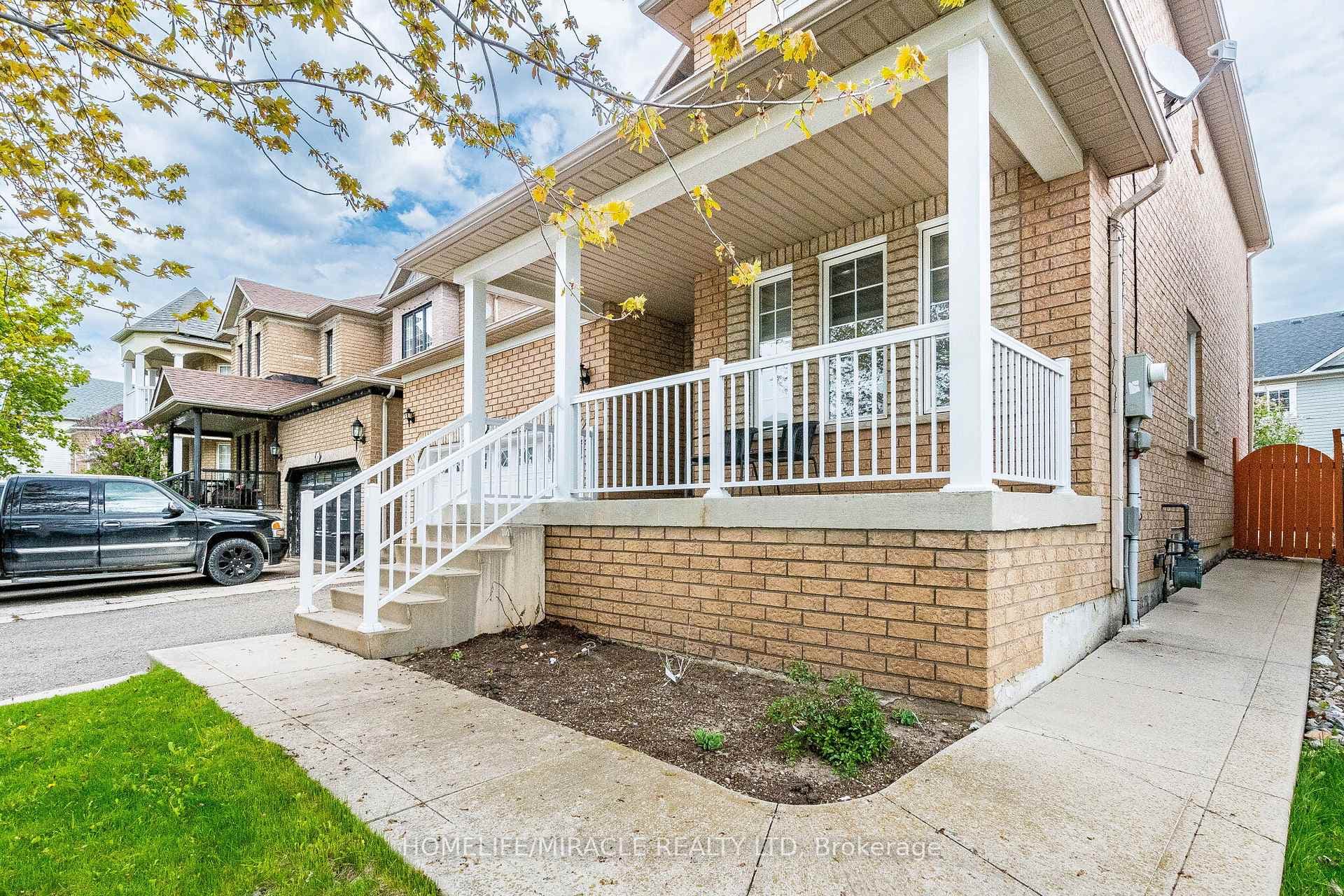 363 Van Kirk Drive - Detached photo 3 of 50 in Brampton, Ontario