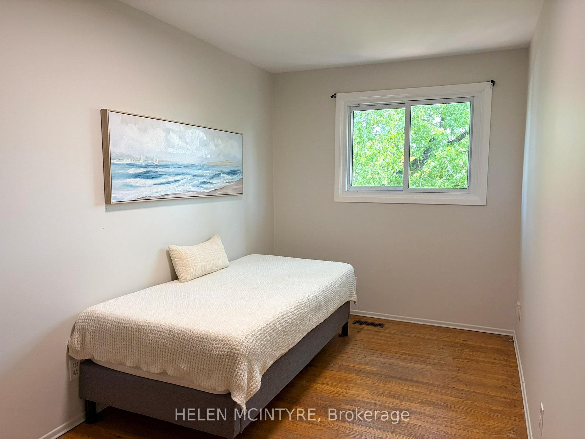140 Ripley Court Unit 4 - Townhouse photo 15 of 47 in Oakville, Ontario