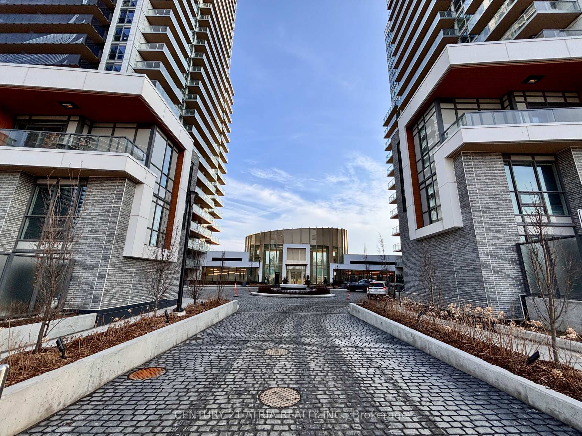 27 Mcmahon Drive Unit 1211 - home for sale in Hillcrest Village / Bayview Village, Ontario