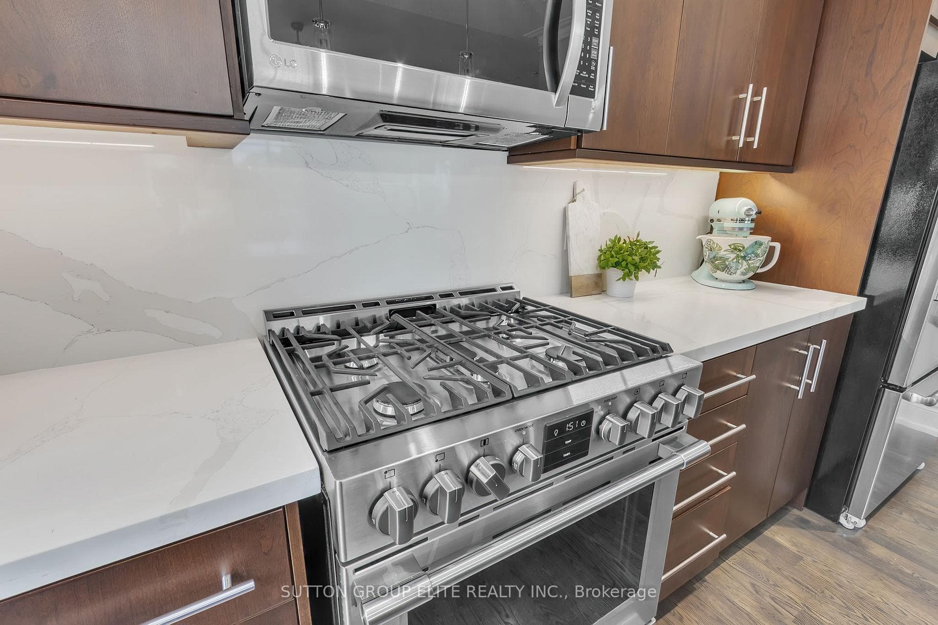 16 Nautical Lane - Condo photo 26 of 50 in Liberty Village / Parkdale / South Parkdale, Ontario