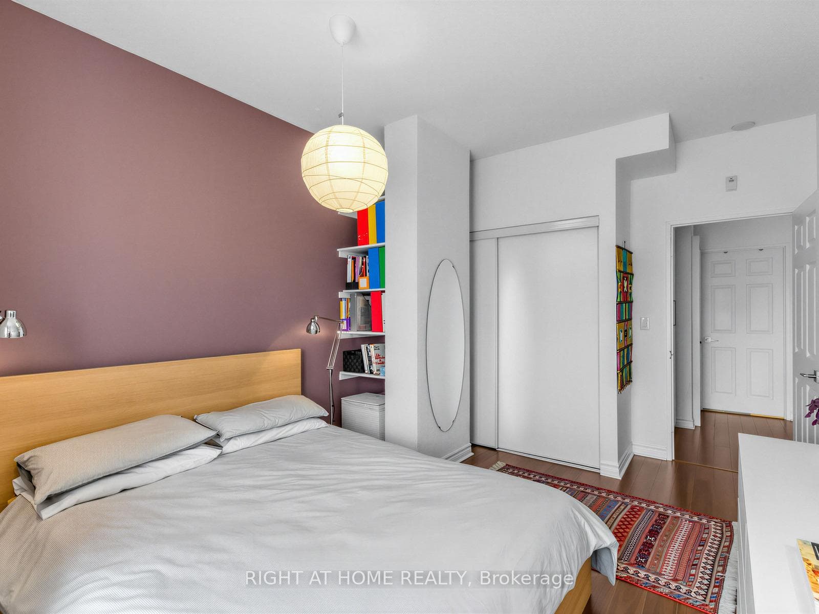 11 Christie Street Unit 406 - Condo photo 23 of 32 in Annex / Yorkville / Summerhill, Ontario