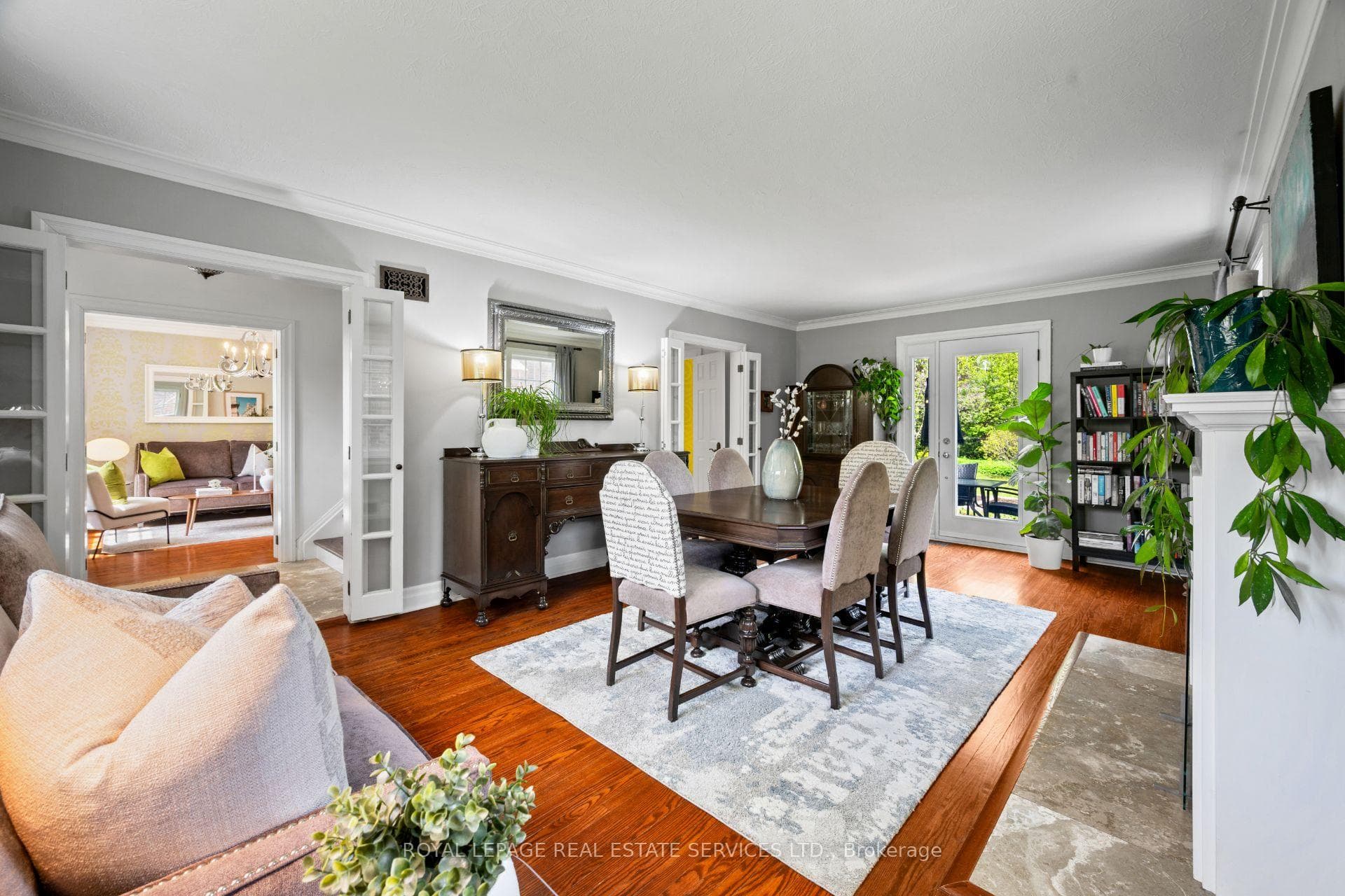 28 Holloway Road - Detached photo 15 of 31 in Etobicoke (Islington / Rexdale), Ontario