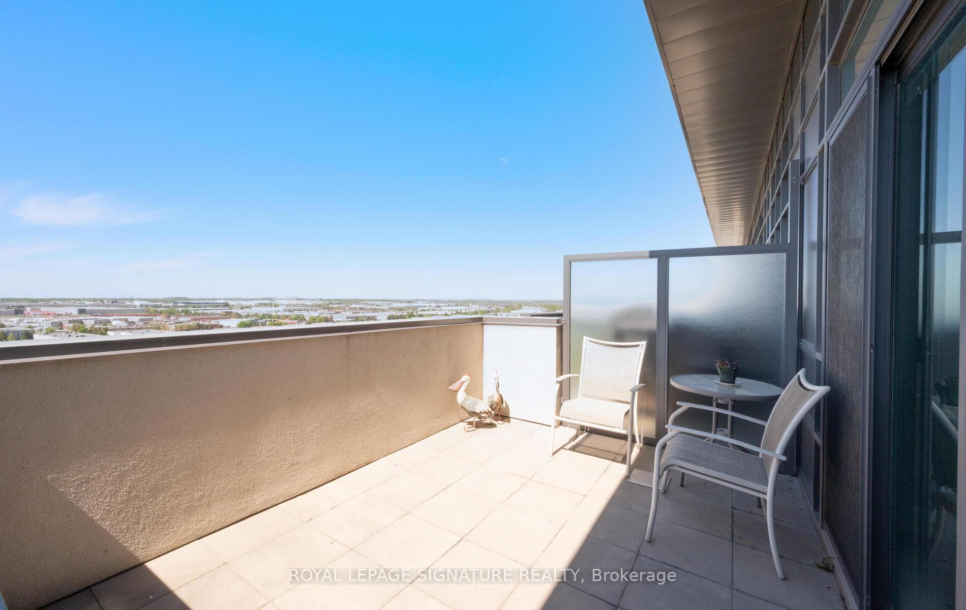 55 Yorkland Boulevard Unit PH1202 - Condo photo 41 of 50 in Brampton, Ontario