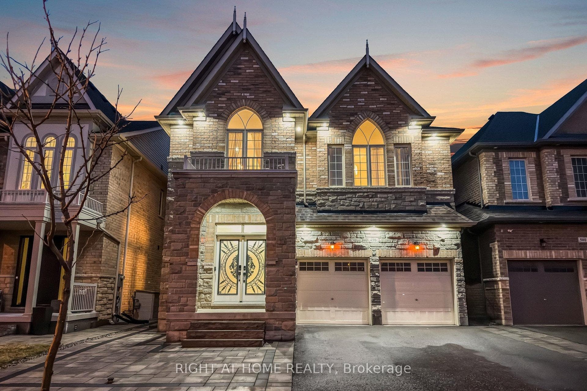 496 Mactier Drive - home for sale in Vaughan, Ontario