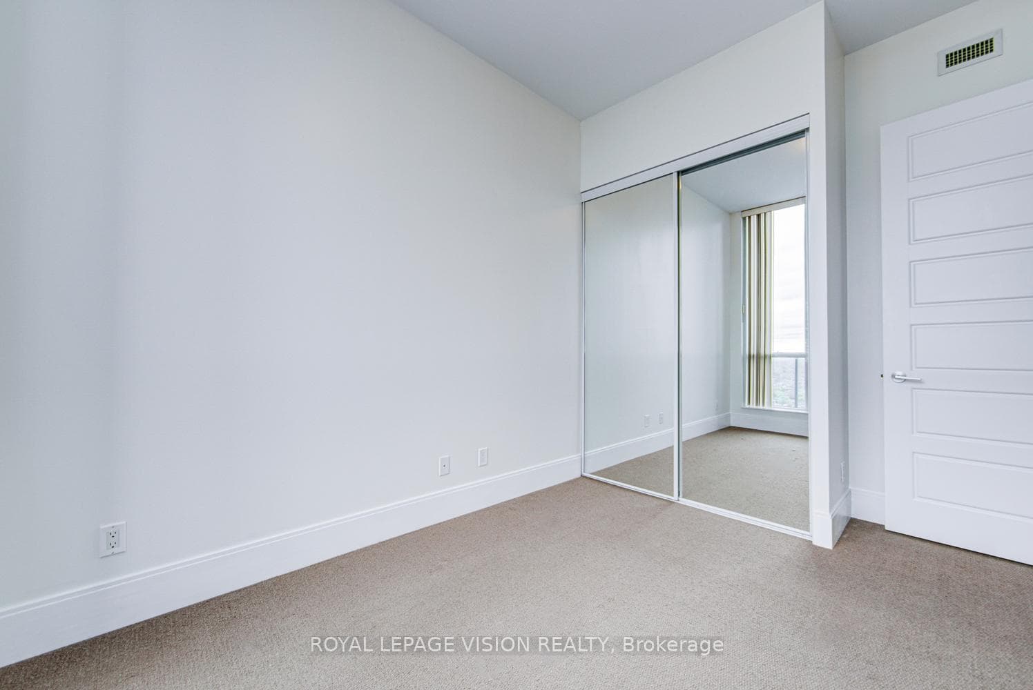 15 Viking Lane Unit PH5 - Condo photo 27 of 34 in Etobicoke (Islington / Rexdale), Ontario