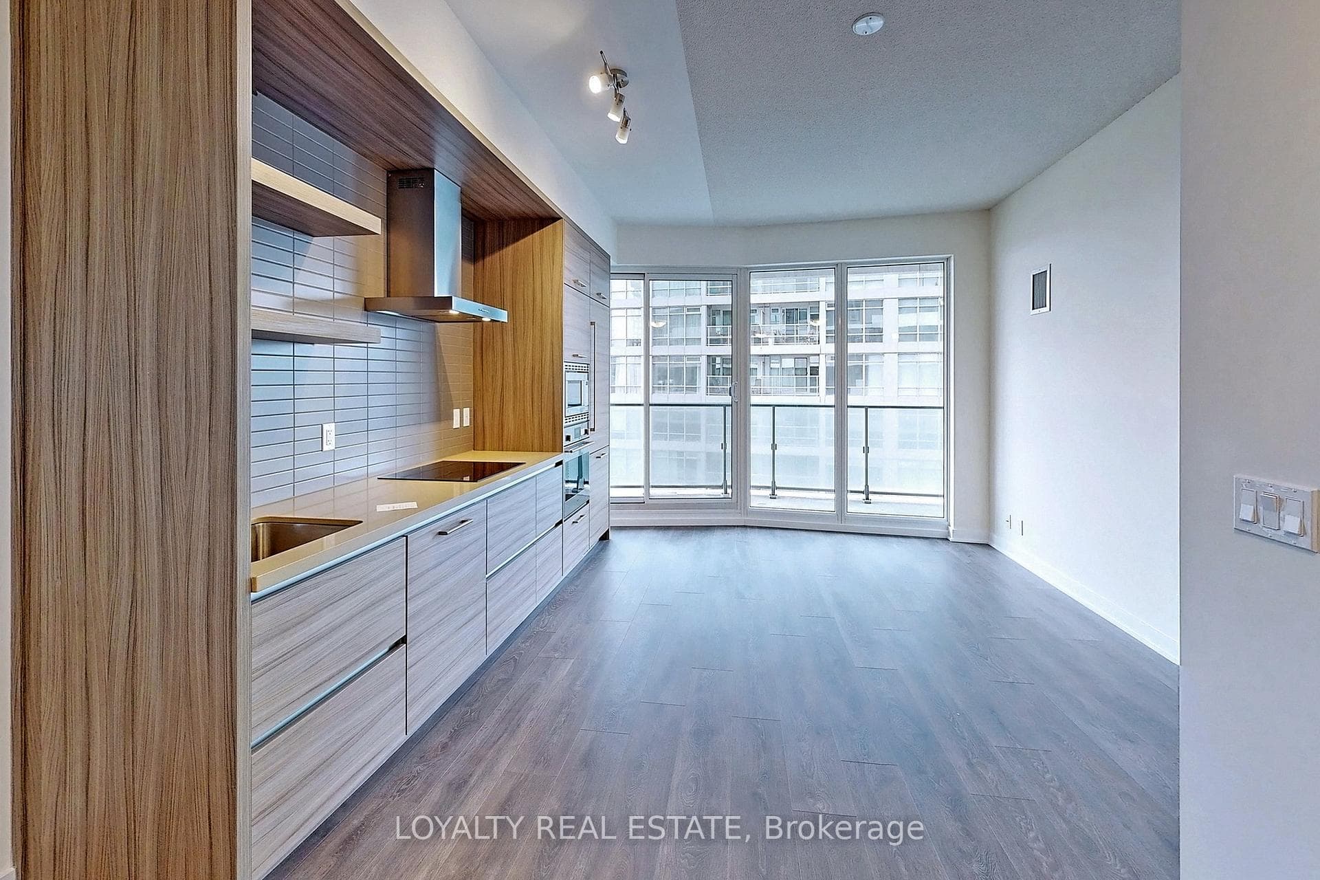 2221 Yonge Street Unit 1705 - Condo photo 15 of 46 in Leaside / Davisville, Ontario
