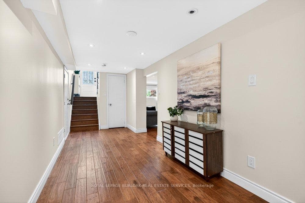 758 Francis Road - Detached photo 29 of 50 in Burlington, Ontario