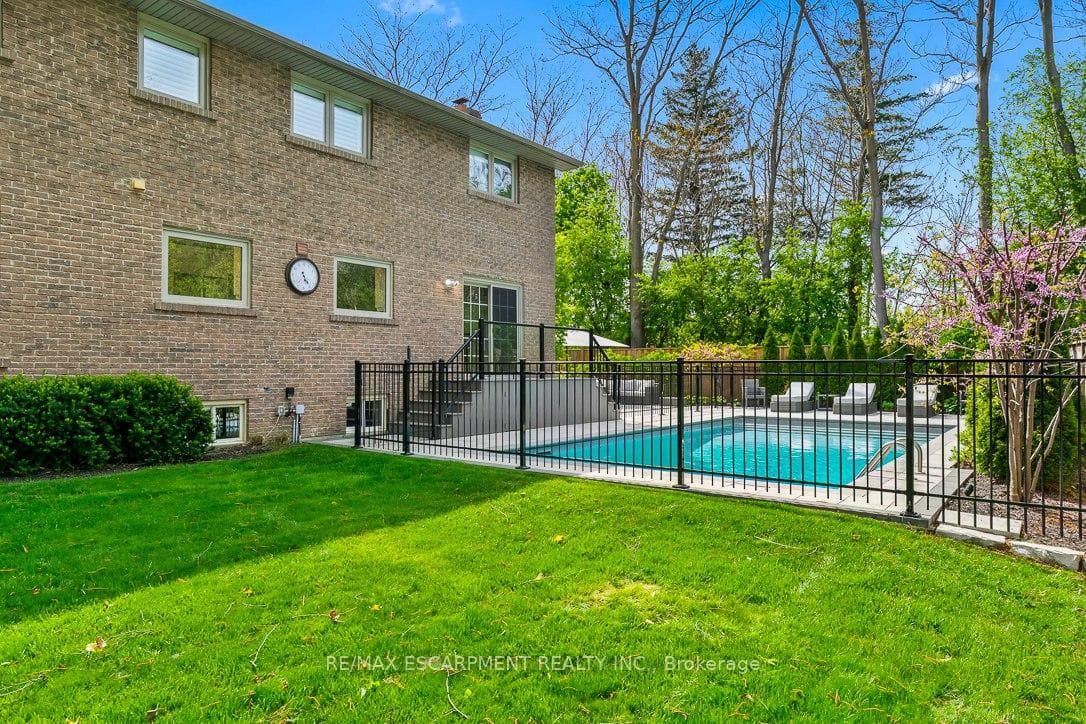 511 Chamberlain Lane - Detached photo 49 of 50 in Oakville, Ontario