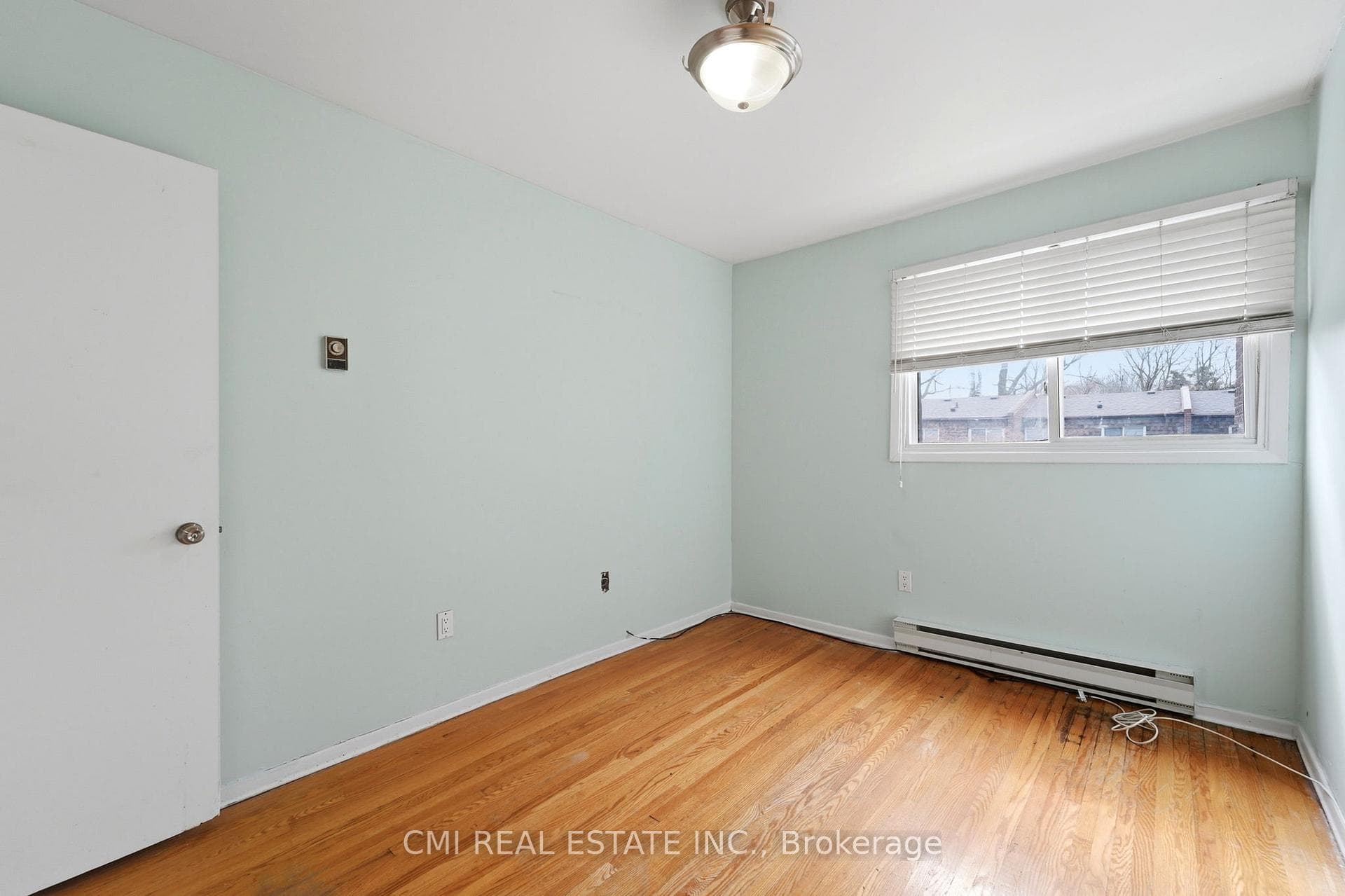 6 Windy Golfway Way - Condo photo 7 of 41 in Flemingdon Park / Don Mills, Ontario