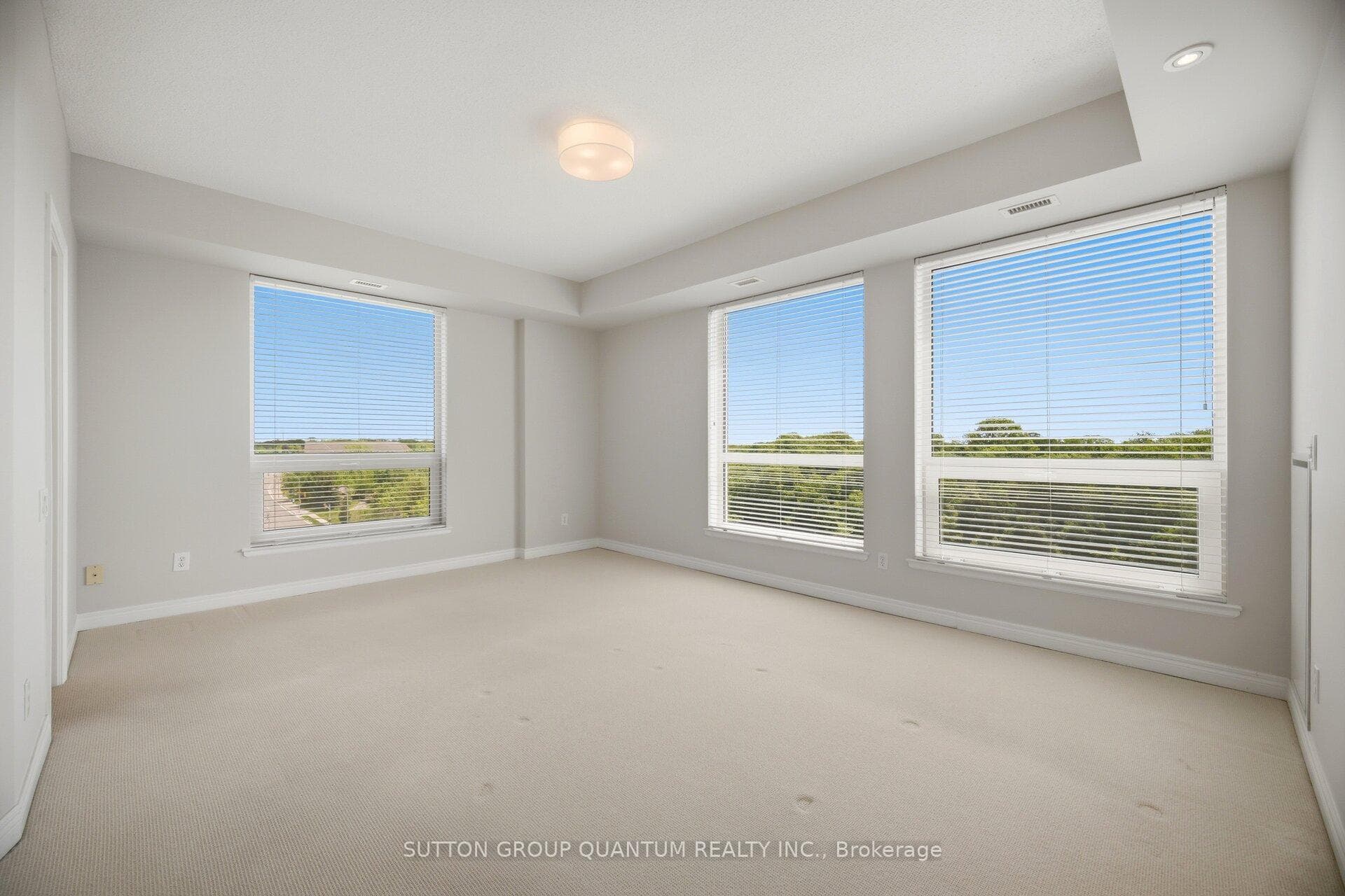50 Old Mill Road Unit 503 - Condo photo 18 of 50 in Oakville, Ontario