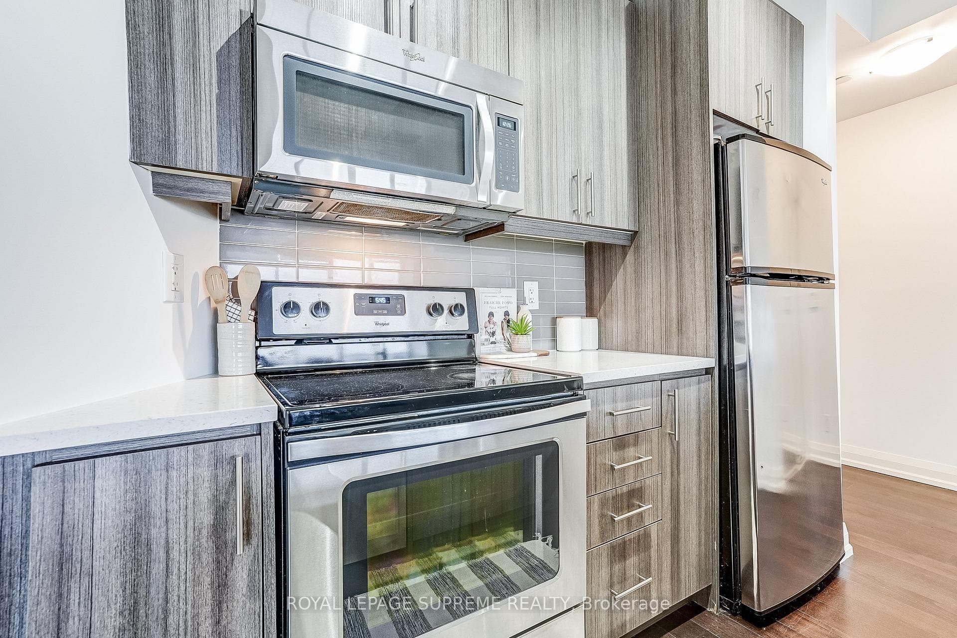 85 The Donway West N/A Unit 504 - Condo photo 15 of 42 in Don Mills / Parkwoods / Victoria Village, Ontario