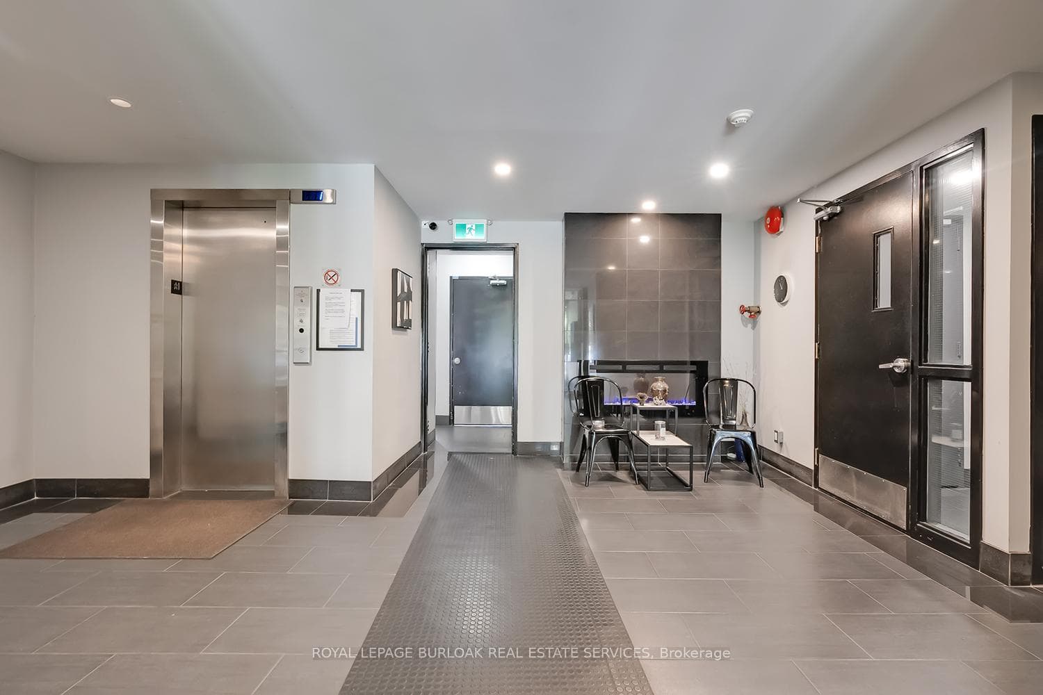 69 Herkimer Street Unit 203 - Condo photo 4 of 34 in Hamilton, Ontario