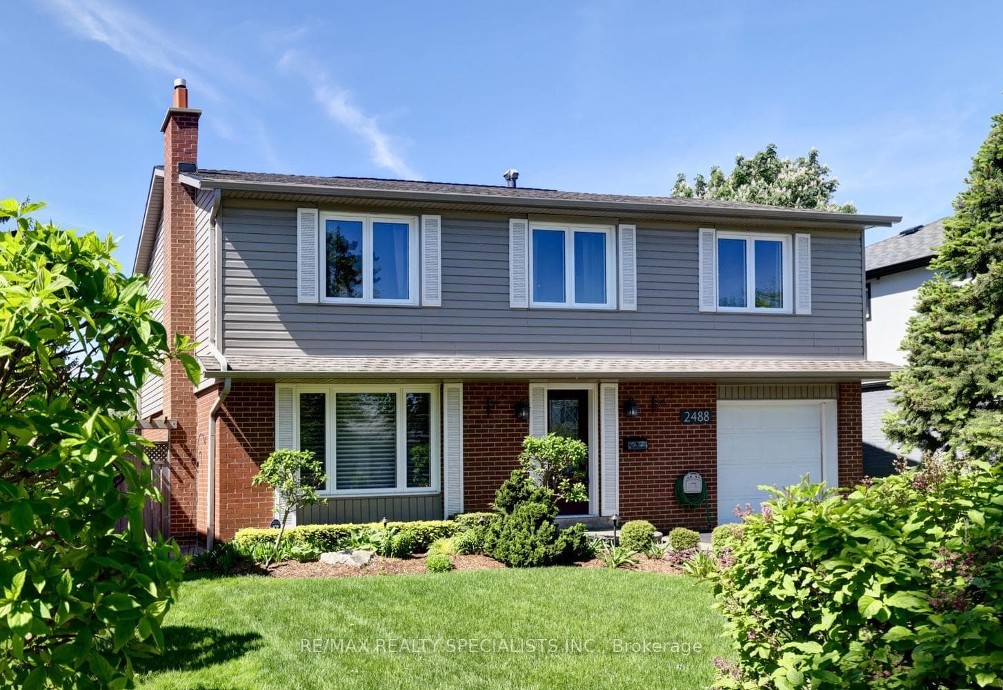 2488 Frankfield Road - Detached photo 2 of 42 in Mississauga, Ontario