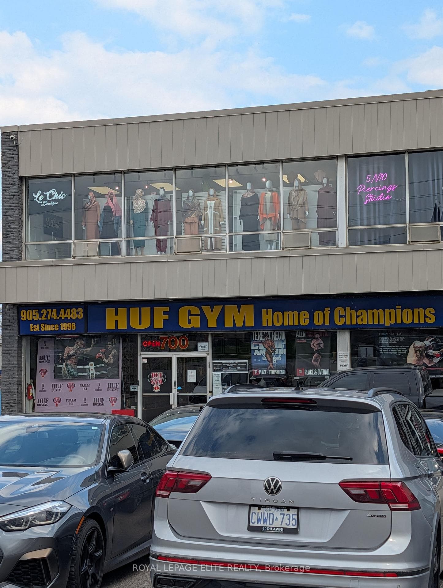 700 DUNDAS Street Unit 202 - Commercial photo 1 of 6 in Mississauga, Ontario