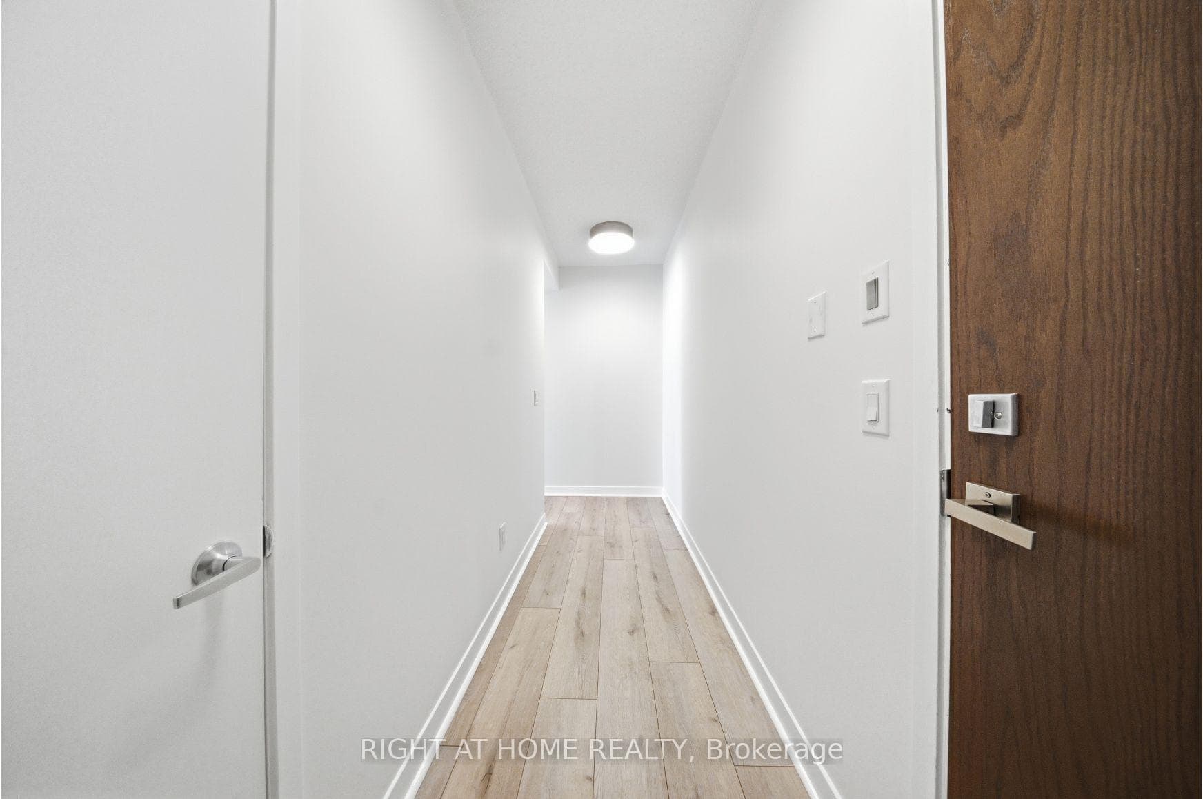 365 Prince Of Wales Drive Unit 1105 - Condo photo 9 of 38 in Mississauga, Ontario