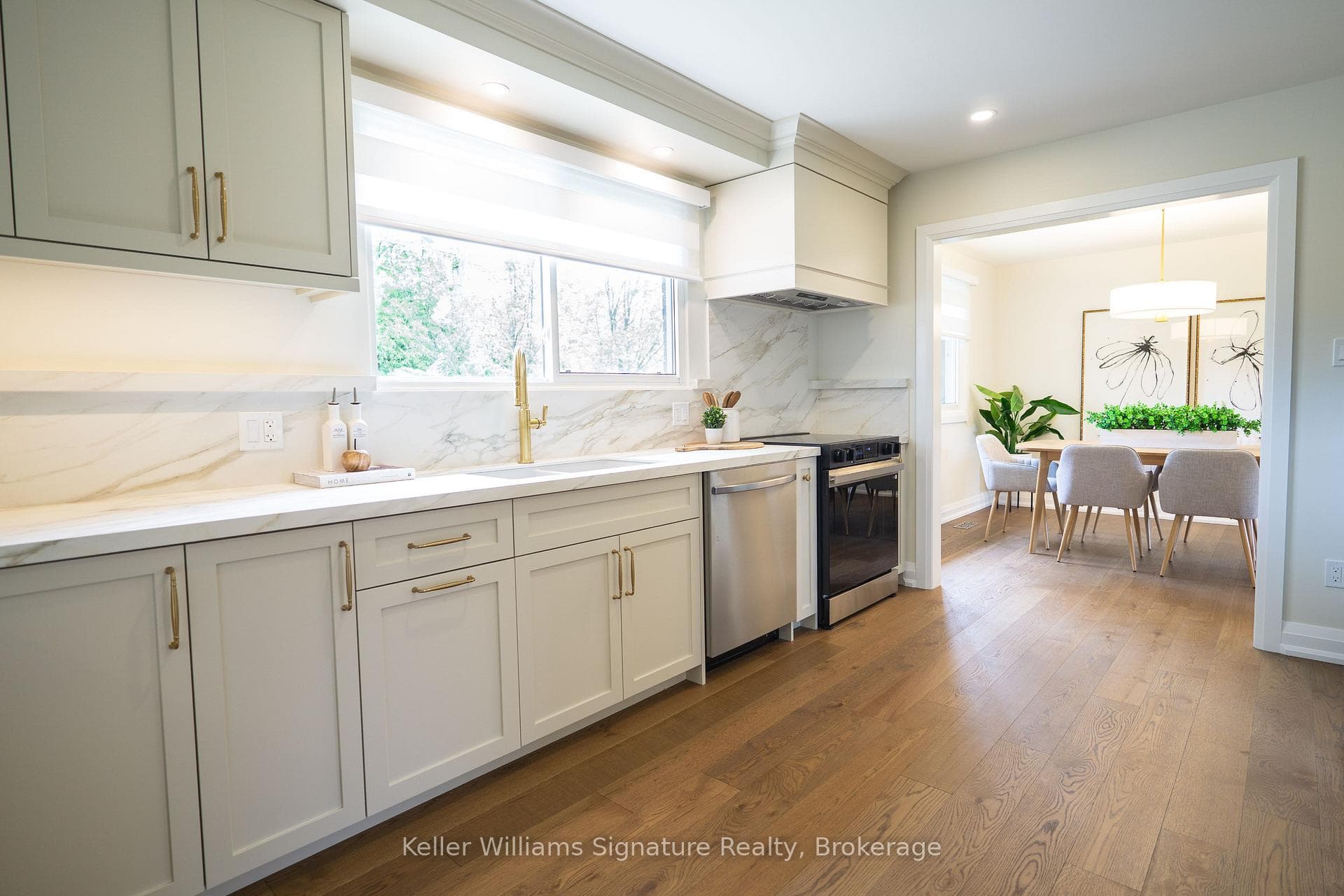 503 Wicklow Road - Detached photo 12 of 42 in Burlington, Ontario