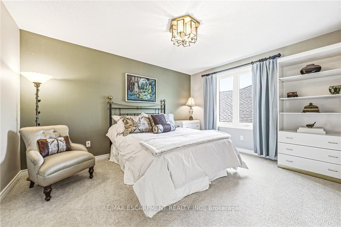 33 Golfview Crescent - Detached photo 27 of 50 in Hamilton, Ontario