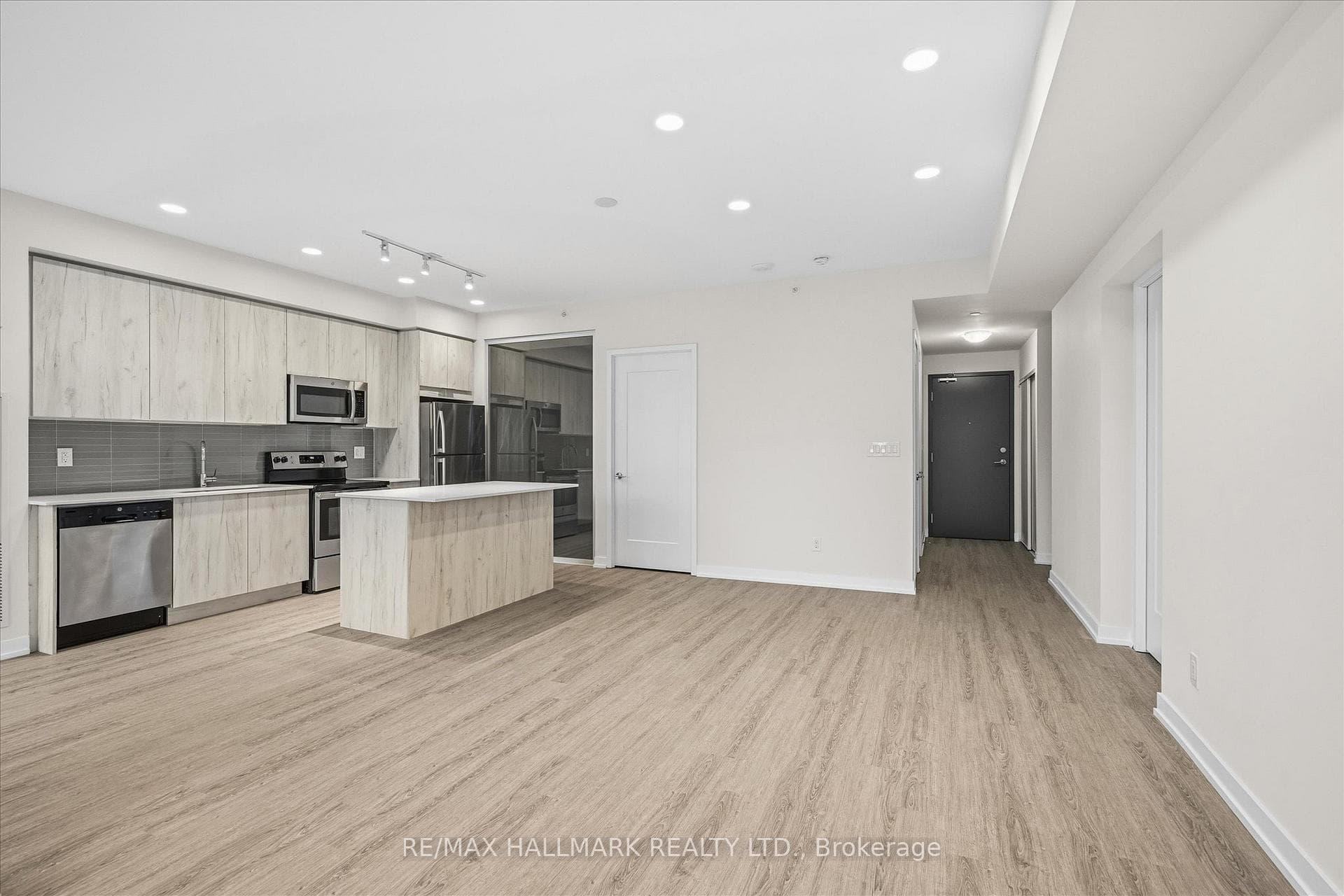 1350 Kingston Road Unit 310 - Condo photo 12 of 30 in Birch Cliff / Cliffside, Ontario