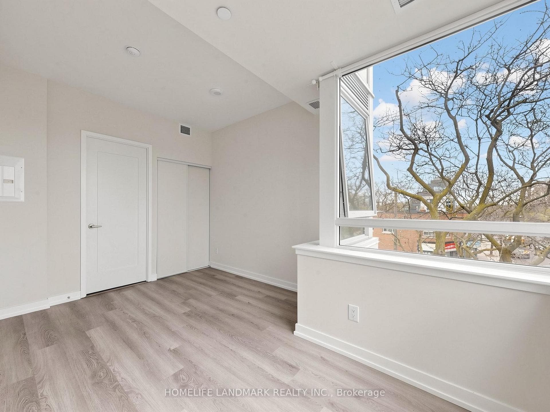 1350 Kingston Road Unit 209 - Condo photo 13 of 26 in Birch Cliff / Cliffside, Ontario