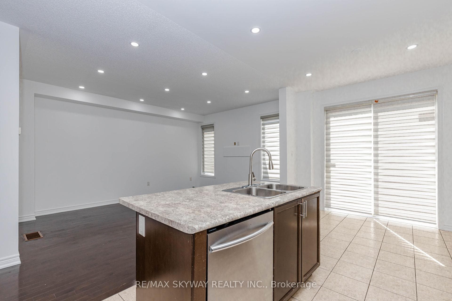 63 Vezna Crescent - Semi-Detached photo 16 of 50 in Brampton, Ontario