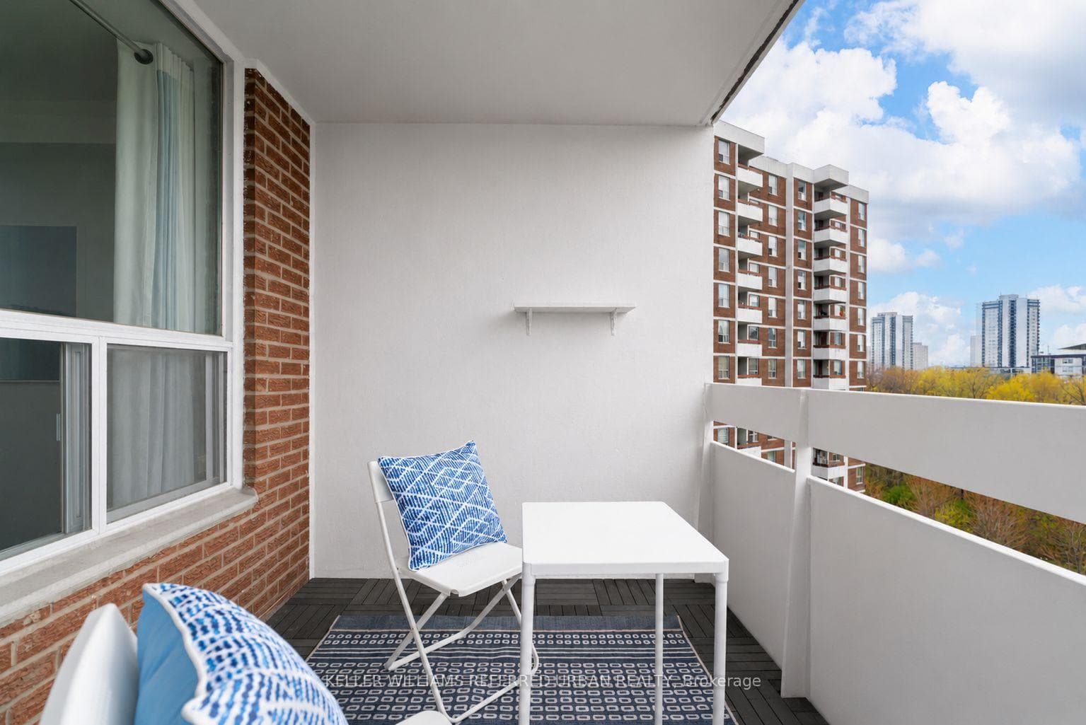10 Edgecliff Golfway Unit 1417 - Condo photo 29 of 35 in Flemingdon Park / Don Mills, Ontario