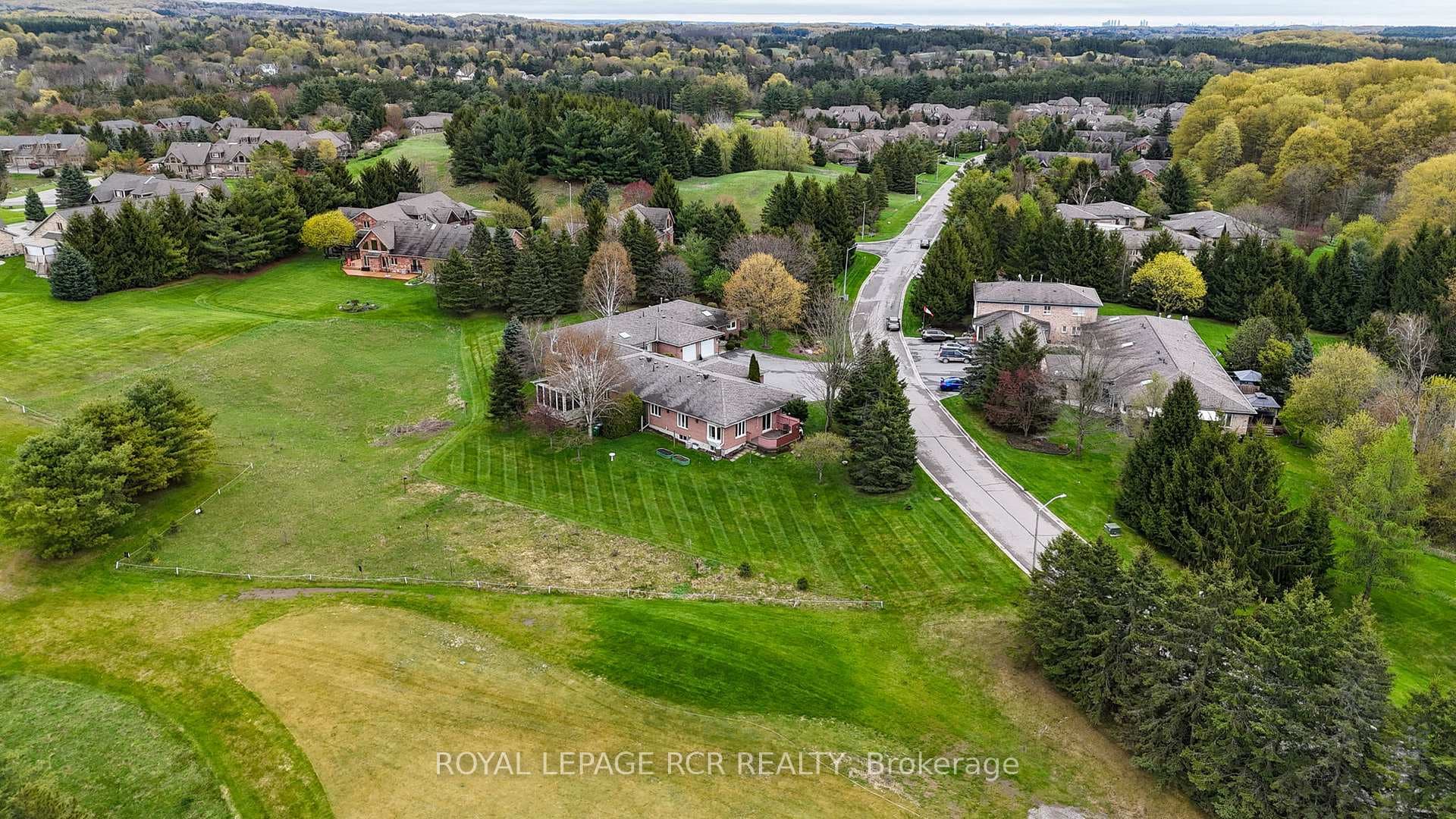 28 Reddington Drive Unit 1 - Condo photo 35 of 41 in Caledon, Ontario
