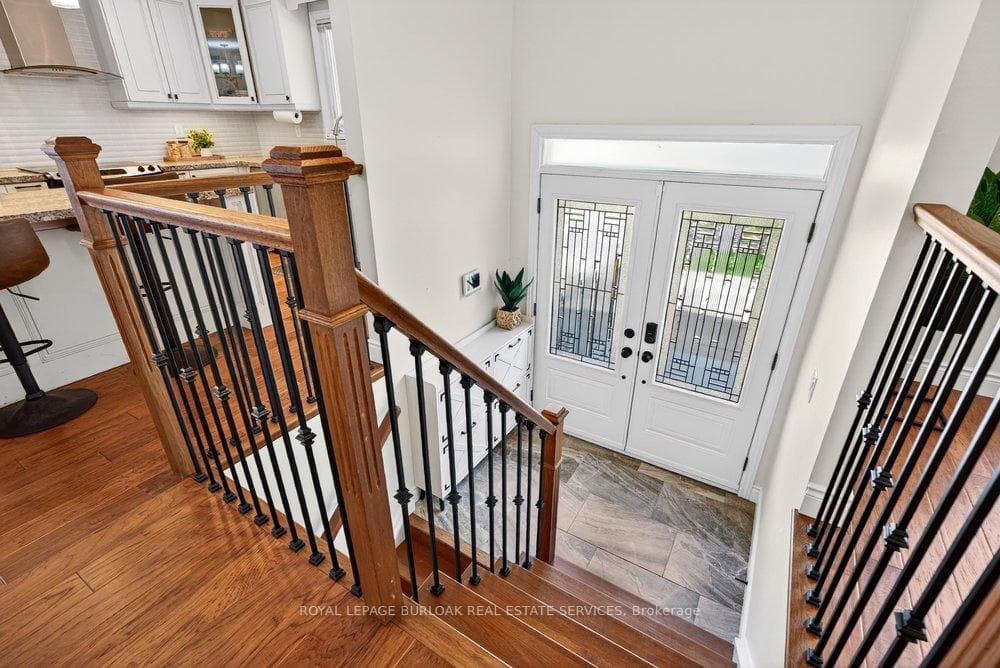 758 Francis Road - Detached photo 6 of 50 in Burlington, Ontario