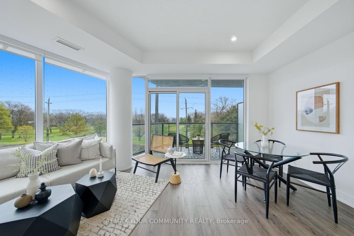 1316 Kingston Road Unit 305 - Condo photo 16 of 47 in Birch Cliff / Cliffside, Ontario