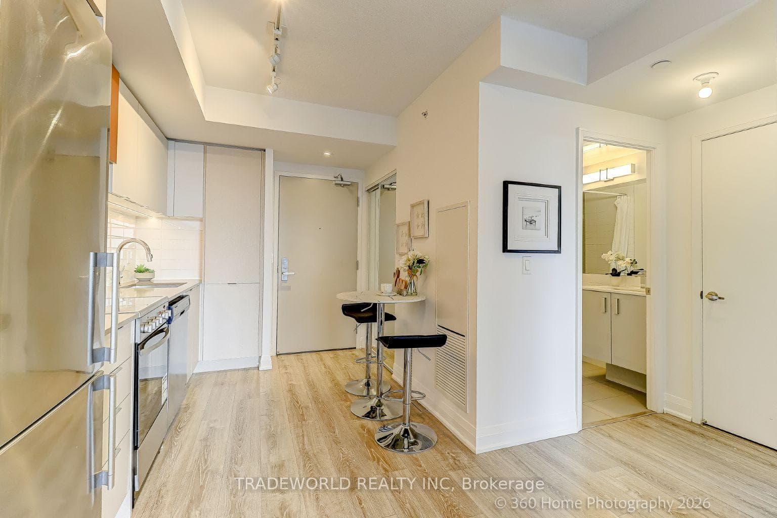 30 Gibbs Road Unit 2103 - New Construction photo 9 of 40 in Etobicoke (Islington / Rexdale), Ontario