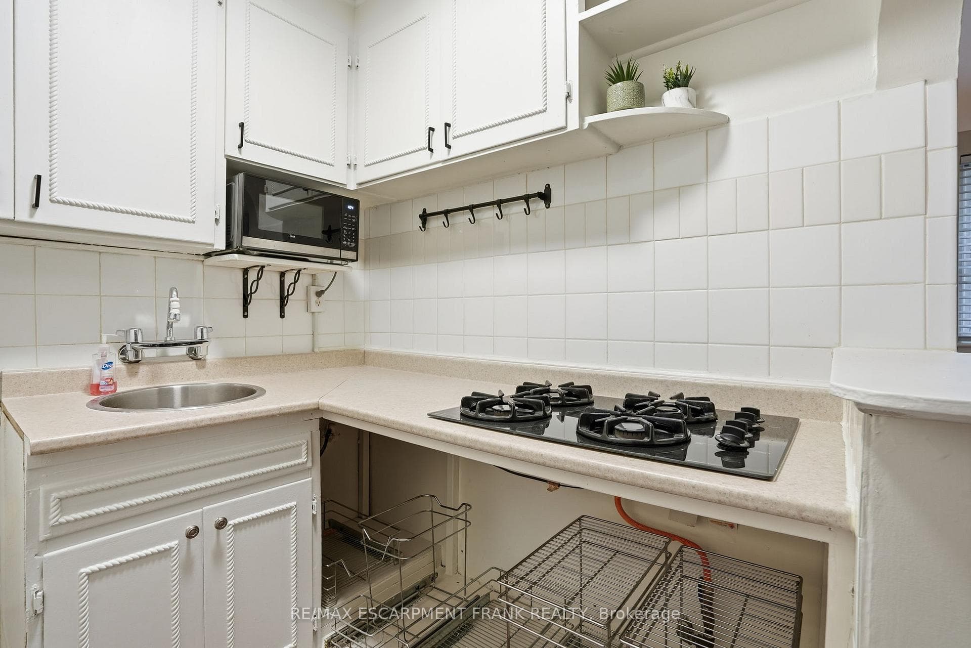 60 ROBINSON Street Unit 104 - Condo photo 18 of 27 in Hamilton, Ontario