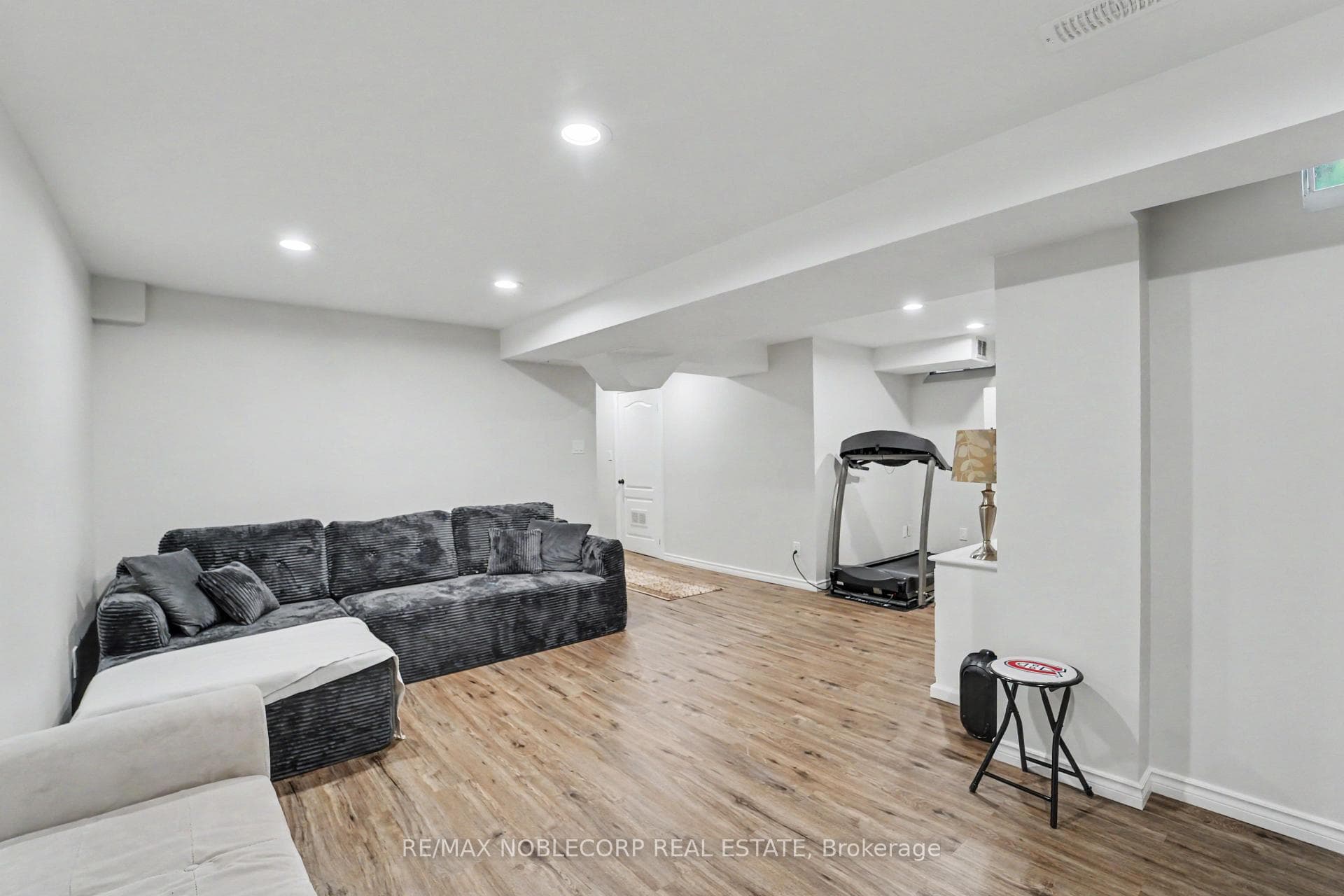 12 Waterbury Street - Detached photo 32 of 48 in Caledon, Ontario
