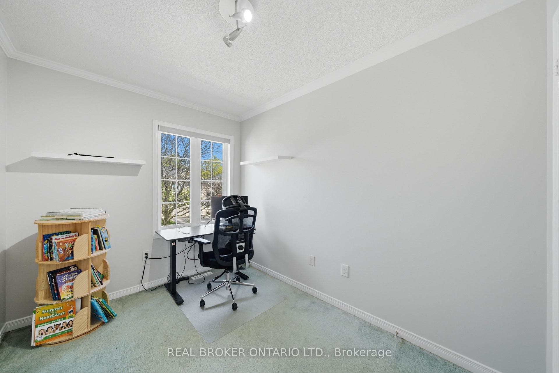 1860 Creek Way - Semi-Detached photo 23 of 44 in Burlington, Ontario