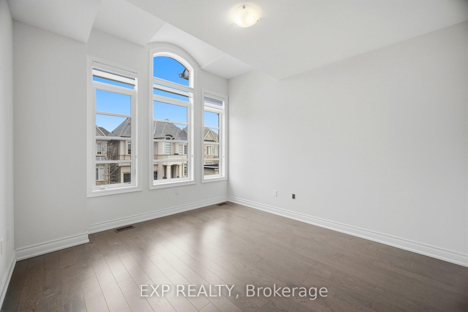 3128 Parsonage Crescent - Detached photo 32 of 47 in Oakville, Ontario