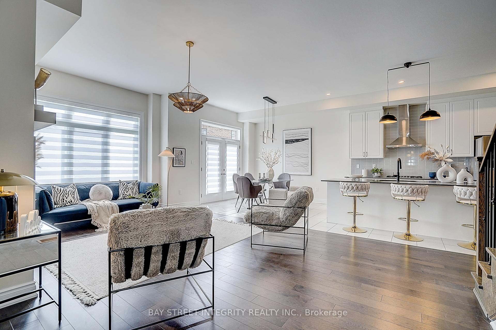 38 Settlers Road - Detached photo 19 of 50 in Oakville, Ontario