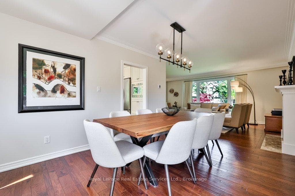 1528 Warland Road - Detached photo 11 of 50 in Oakville, Ontario