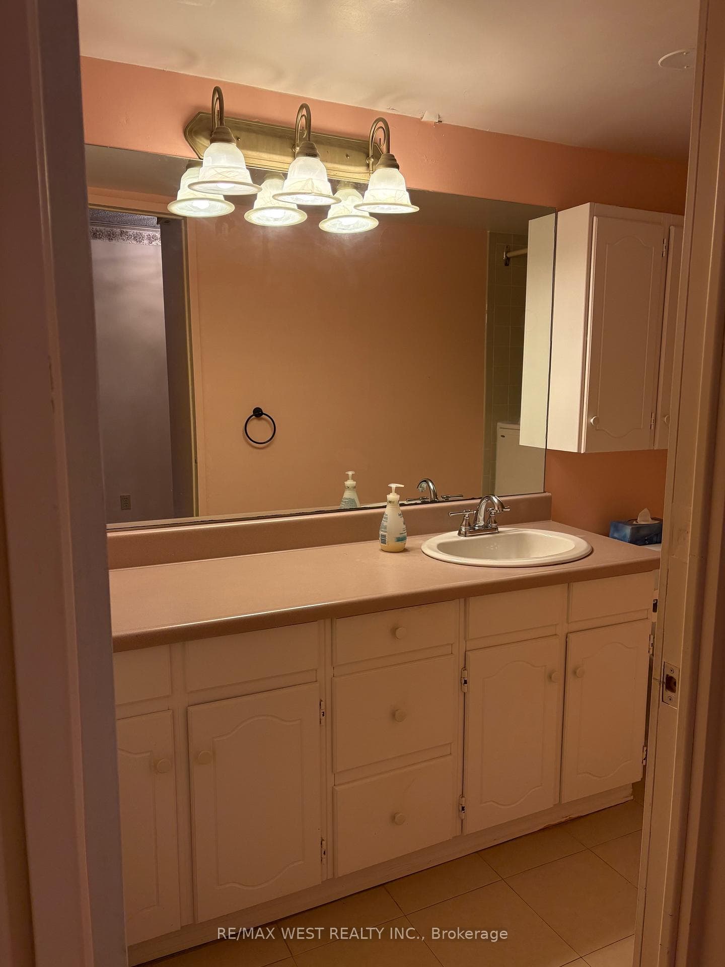 1400 Dixie Road Unit 604 - Condo photo 13 of 35 in Mississauga, Ontario