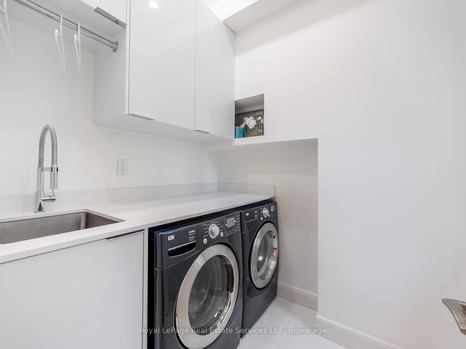 36 Anderson Street - Detached photo 32 of 49 in Oakville, Ontario