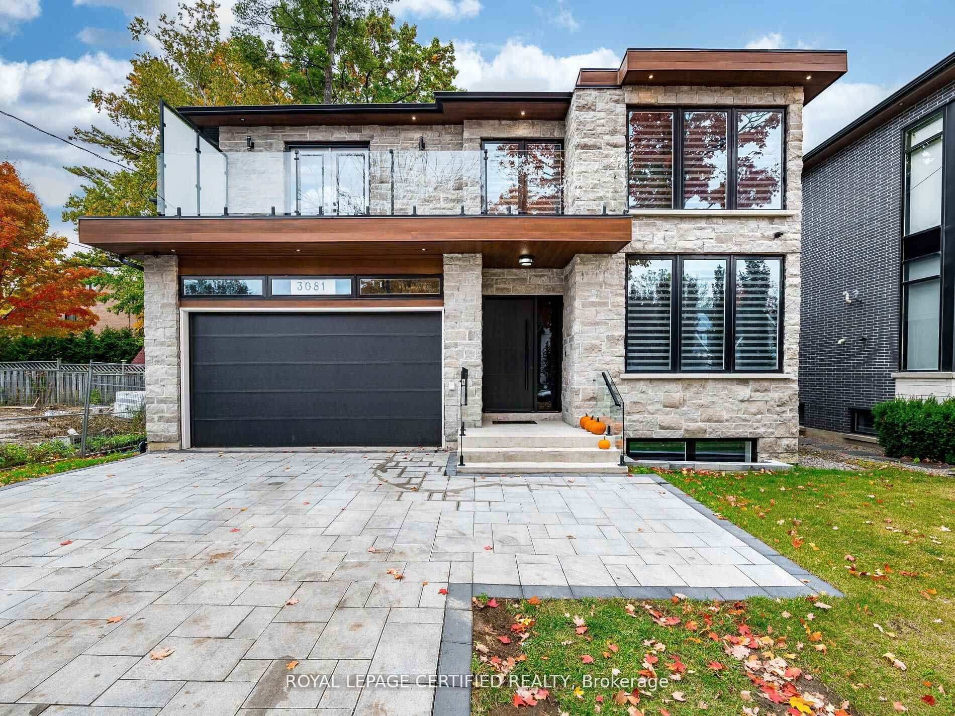 3081 Grenville Drive - home for sale in Mississauga, Ontario